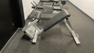 Incline Hyper Bench