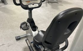 True Fitness 900 Recumbant Bike