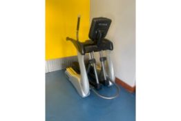 True Fitness Crosstrainer