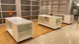 4 x Merchandising Units