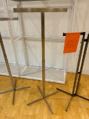 Adjustable T hanging Stand