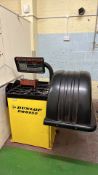 2007, DUNLOP DWB950 Tyre Balancing Machine