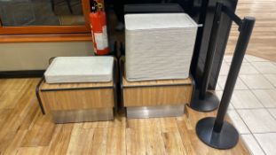 Tray Units, Trays & Crowd Barrier