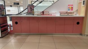 Benefit Dresser & Drawer