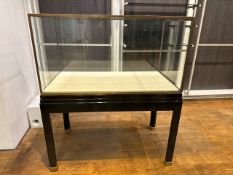 Glass Display Unit