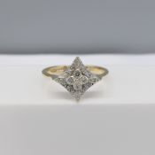 Vintage-Style 0.20 Carat Diamond Pinched Square-Shaped Ring