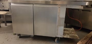 Double Cupboard Worktop