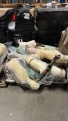 Pallet Of Mixed Manequin Busts