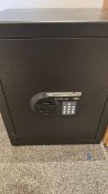 Electronic safe