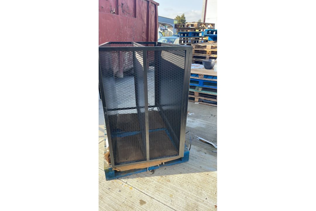 Black Metal Shelving Unit - Image 4 of 5