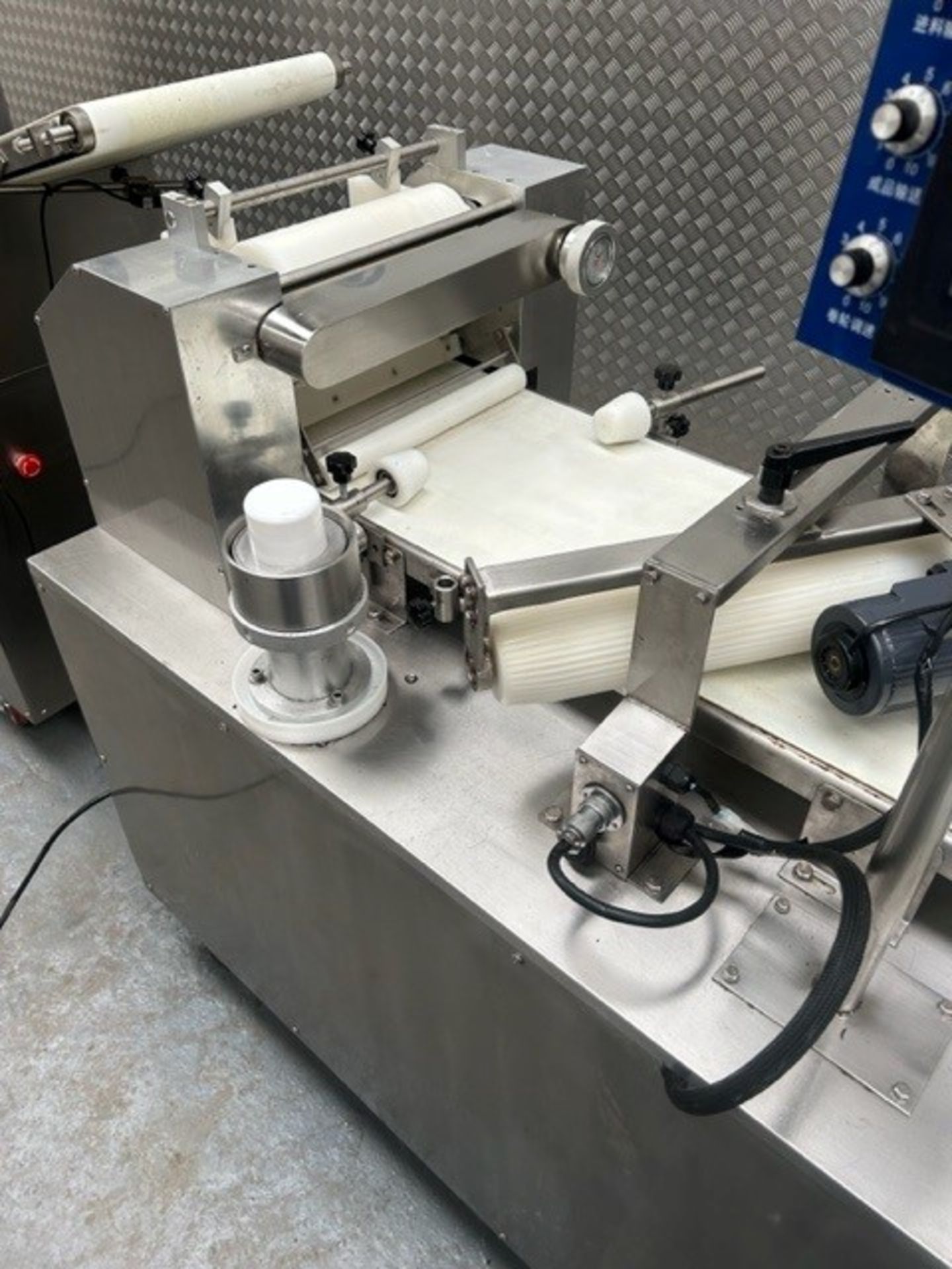 Full Bun Making Line - Image 17 of 21