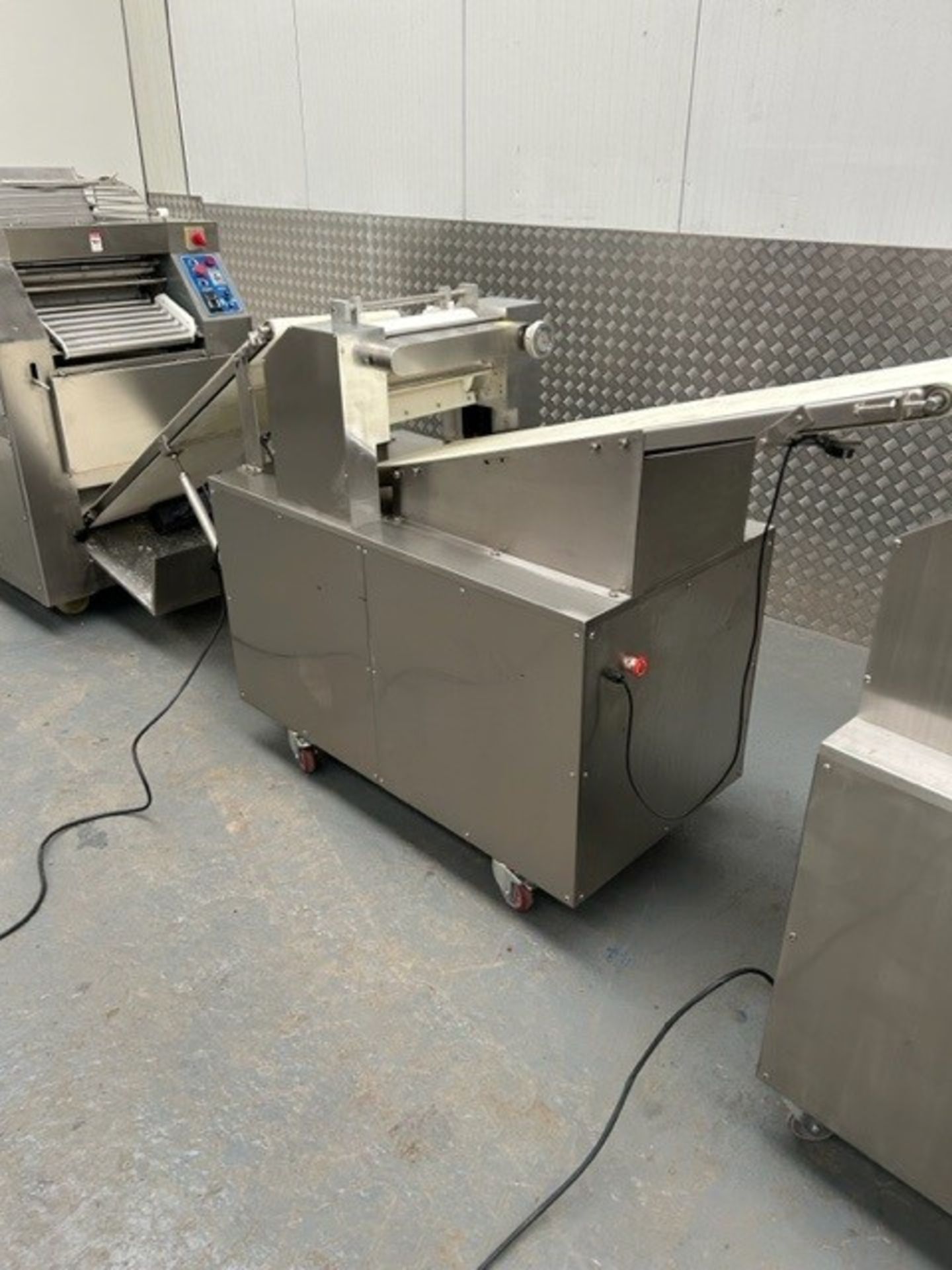 Full Bun Making Line - Image 10 of 21