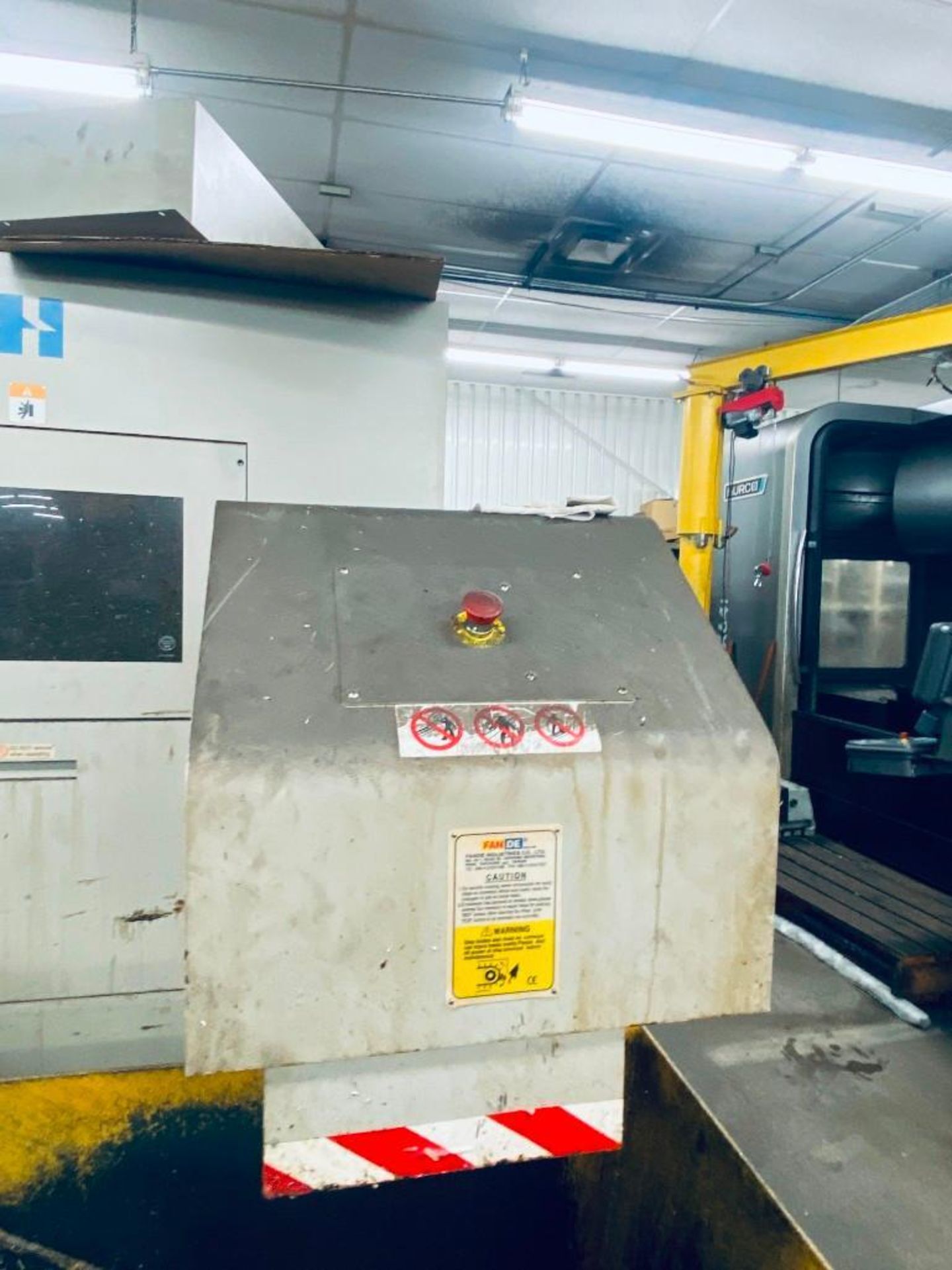BRIDGEPORT HARDINGE GX1600 VERTICAL MACHINING CENTER; YEAR 2010; 4TH AXIS ROTARY - Image 14 of 21