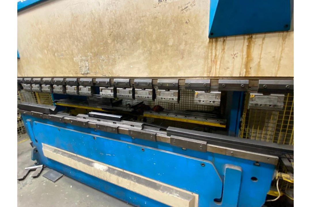 GASPARINI PBS 105 PRESS BRAKE; 110 TON X 10'; DELEM 65 CNC CONTROL - Image 3 of 13