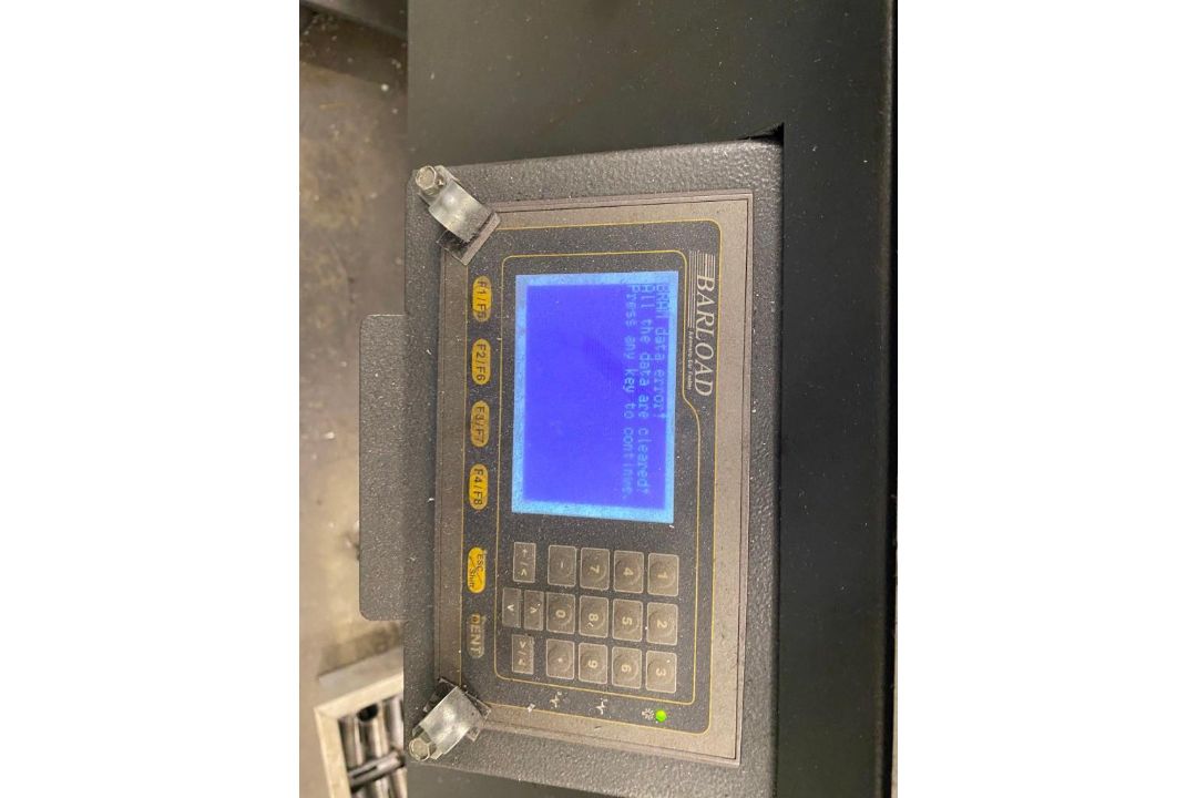 MTA INTERNATIONAL TRACER 32 BAR FEEDER - Image 4 of 8