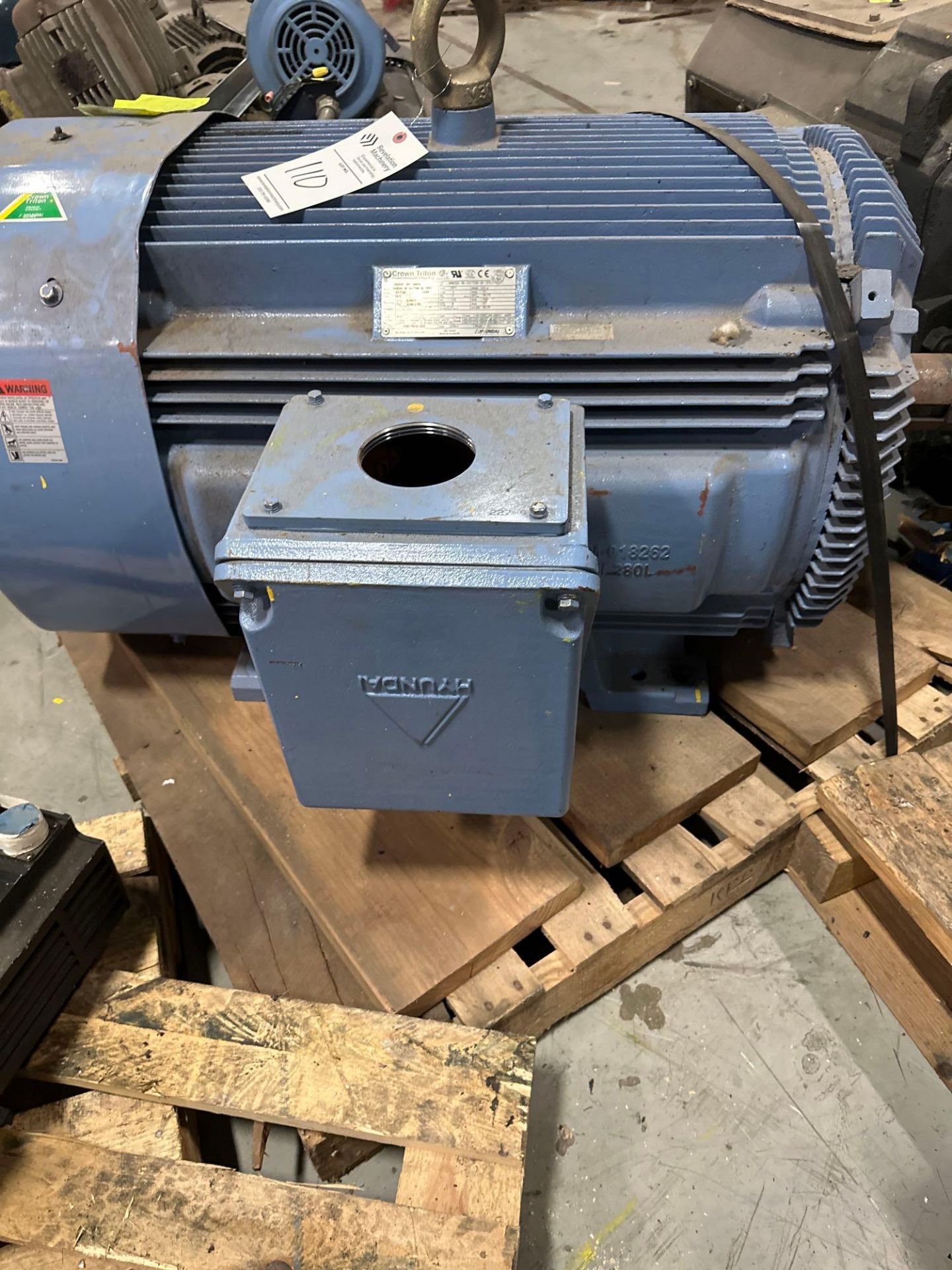 CROWN TRITON 200HP ELECTRIC MOTOR - Image 3 of 4
