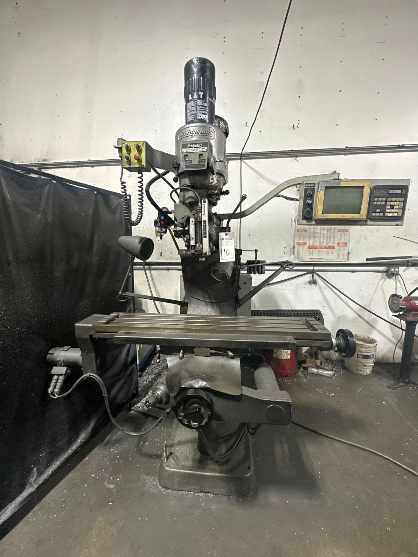 BRIDGEPORT KNEE MILL WITH POWER DRAWBAR, DRO - Image 3 of 10