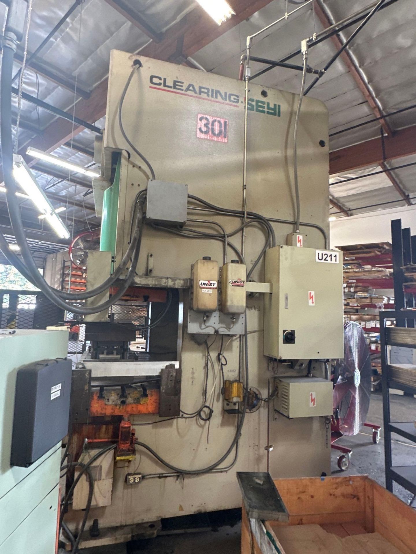 CLEARING SEYI SN2-220 220 TON GAP FRAME DOUBLE CRANK PRESS, COIL STRAIGHTENER & REEL INCLUDED; 1998 - Image 15 of 34
