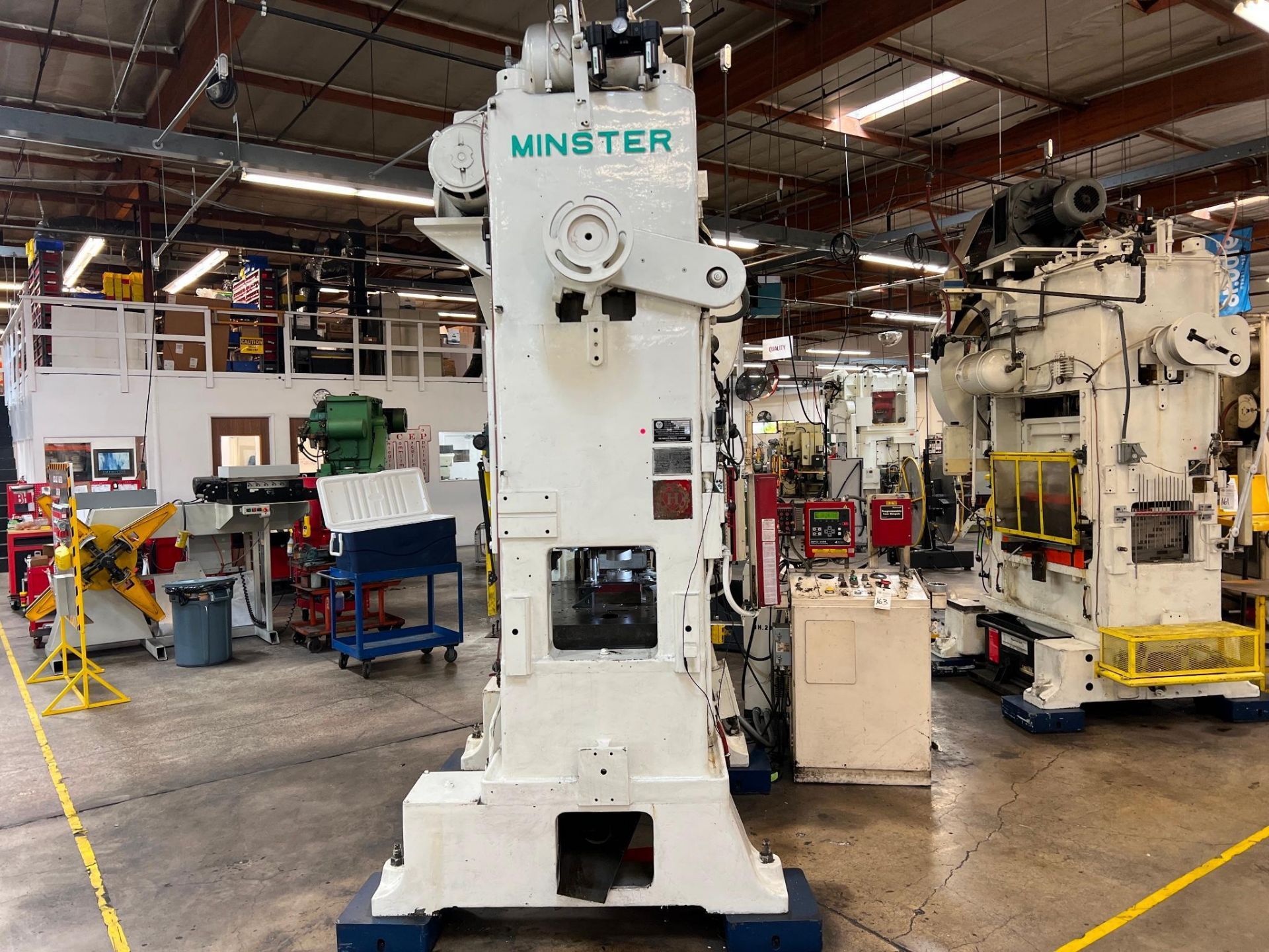 MINSTER P2-100-48 100 TON PRESS, DIPRO 1500, COE FEEDER, SERVO MASTER 3 CONTROL - Image 5 of 32