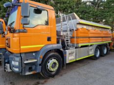 2009 (reg GN09 OVD) MAN TGM 26.330 6x4 with Romaquip wet gritter mount.