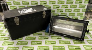 Martin Atomic 3000 DMX high impact strobe light in carry case