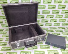 Kramer VP-5XL 5 way VGA distribution amplifier in case