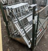 2x Aluminium 4 Rung scaffold frame with wheels - 4x scaffold framing - L 1100 x W 100 x H 1180