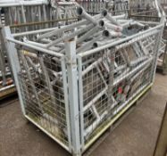 1 Rung scaffold framing with coupling & wheels - Approximately 25 - L 1040 x W 100 x H 550mm