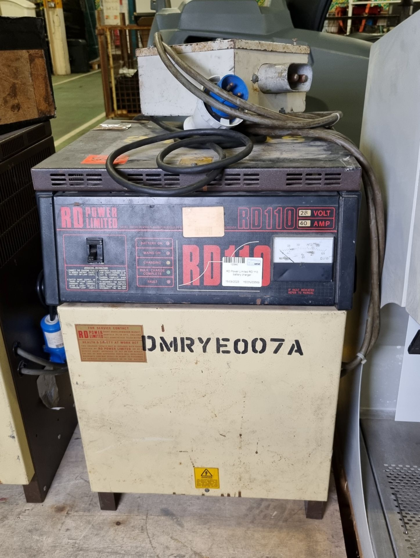 2x RD Power Limited RD 110 battery chargers - Image 3 of 7