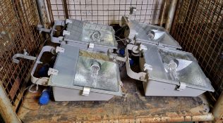 4x Fitzgerald 400w metal halide lamps