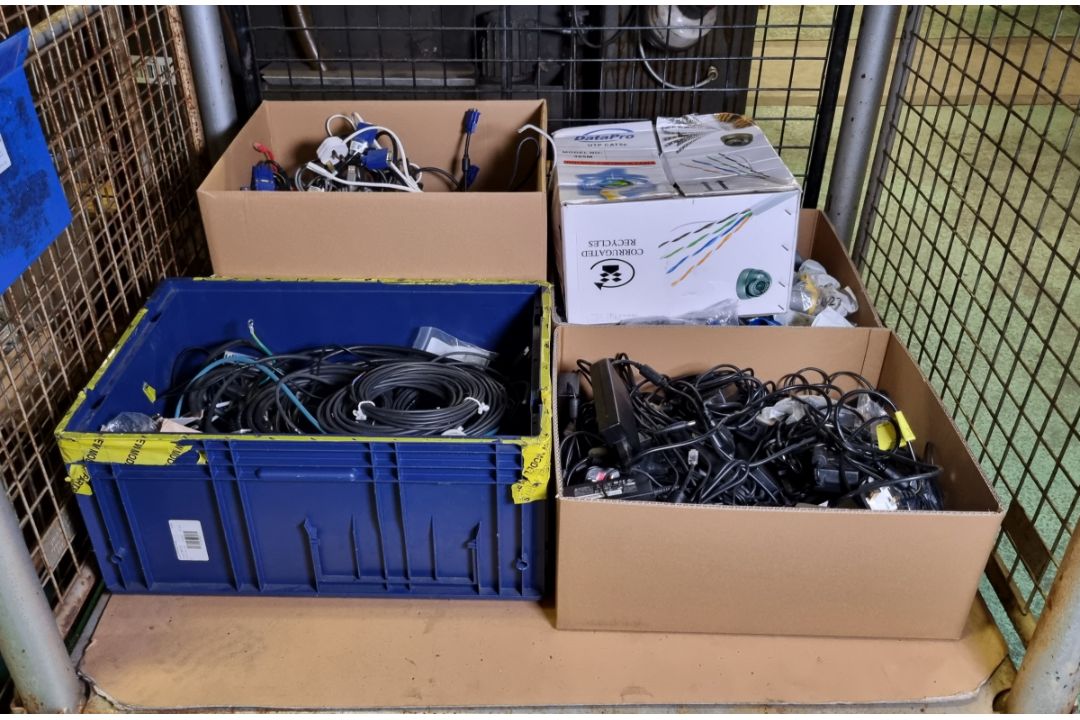 Electrical consumables, IT cables, power adaptors - Image 1 of 5