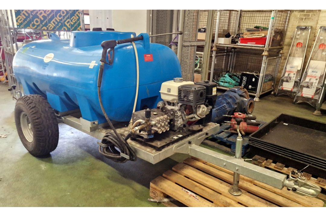 Taskman Pressure Washers commercial pressure washer on trailer - Interpump Group WS201 200 BAR - Image 2 of 12