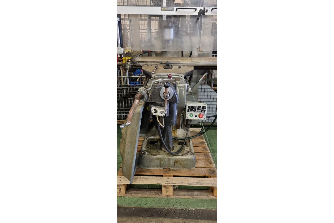 Bridgeport Series 1 HP2 milling machine - 3 phase - W 1470 x D 1700 x H 2250mm with Heidenhain DRO - Image 2 of 14