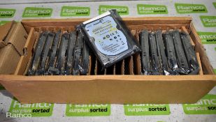 18x Seagate Pipeline HD mini 250GB hard drives