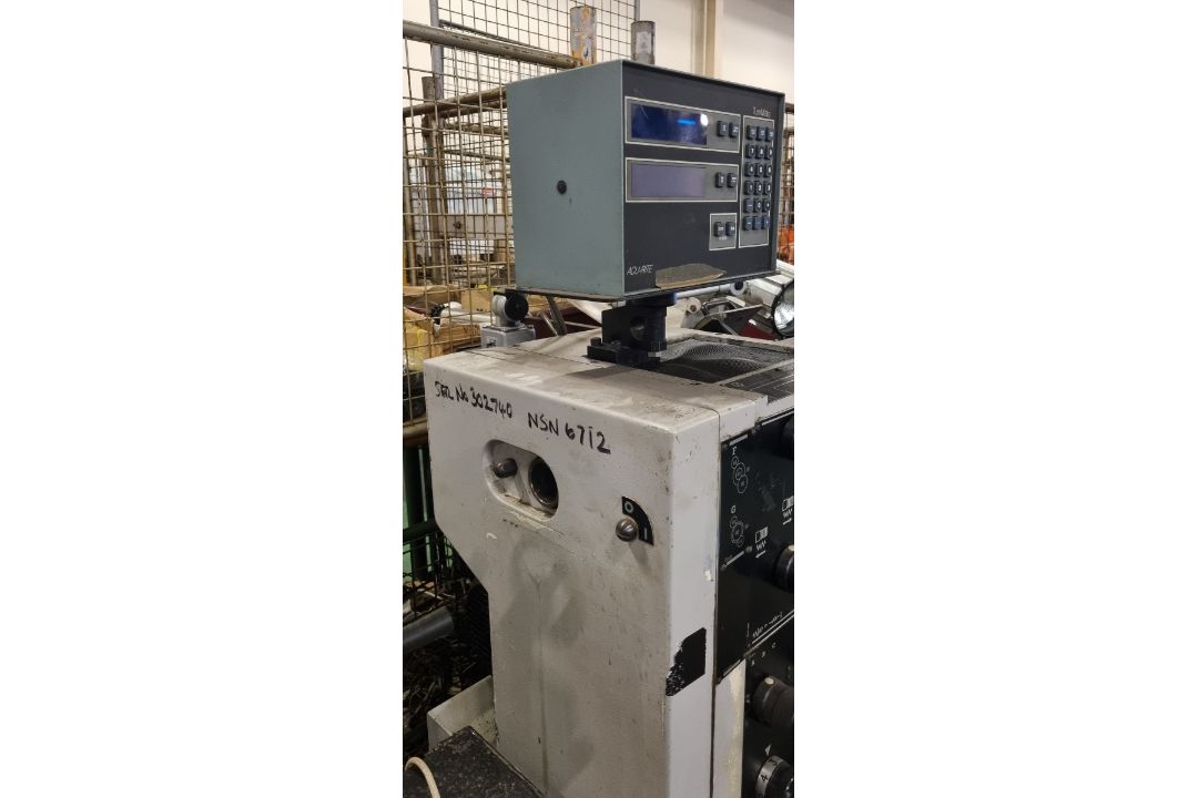 Harrison M300 bench lathe with Acu-Rite TurnMate DRO console - W 1700 x D 1900 x H 1250mm - Image 6 of 8