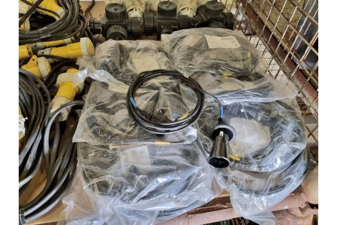 Electrical equipment - 110V extension lead with Mennekes 16A-4h/110-130V connectors, - Image 7 of 8