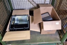 3x Tampa 70W mounted halogen floodlights, Fitzgerald 250w metal halide tubular flood light - NO BULB