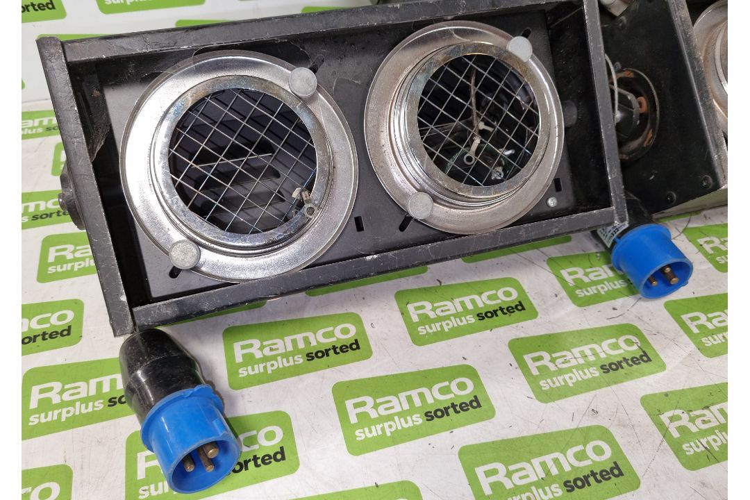 3x Pro Can 2 lite stage blinder lights - Image 2 of 5
