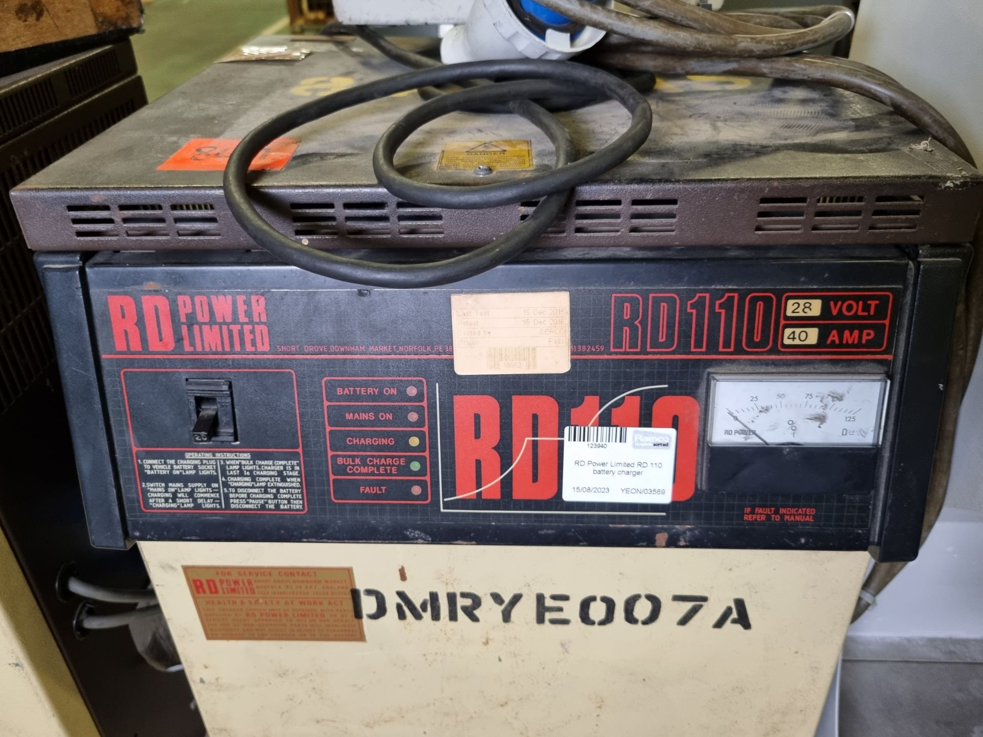 2x RD Power Limited RD 110 battery chargers - Image 4 of 7