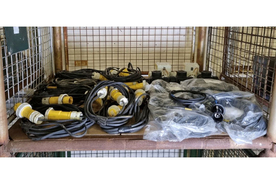 Electrical equipment - 110V extension lead with Mennekes 16A-4h/110-130V connectors, - Image 1 of 8