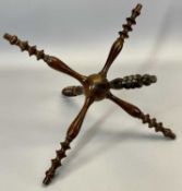 GEORGIAN STYLE TURNED BEECH PLATE CAT/ TRIVET - with six bobbin turned arms, 22cms H, 28cms W