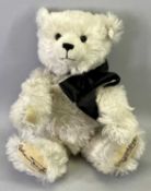 STEIFF JOHANN STRAUSS BEAR 1999 - limited edition (1314/1847), with musical winding mechanism to the
