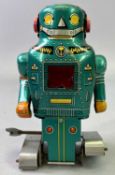 VINTAGE JAPANESE CLOCKWORK TIN PLATE ROBOT - 14cms H
