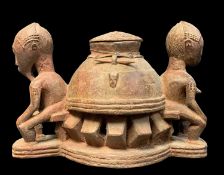 BAULE MOUSE ORACLE, with double figure support, 30cm w