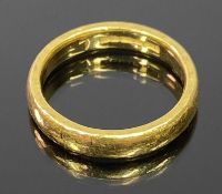 BIRMINGHAM 1984 22CT GOLD WEDDING BAND - Size slightly above J, 5.3grms
