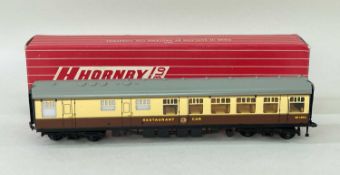 HORNBY DUBLO 4070 RESTAURANT CAR WITH INTERIOR FITTINGS, 25cm length Comments: good condition, no