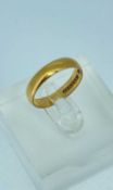 22CT GOLD WEDDING BAND, ring size N, 3.4gms