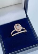 18CT ROSE GOLD MORGANITE & DIAMOND RING AND MATCHING WEDDING BAND, stamped 750 'Pravins', tot. gross