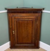 18TH CENTURY OAK AND MAHOGANY CROSSBANDED HANGING CORNER CUPBOARD, 105h x 85w x 45cm d