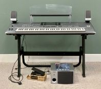 YAMAHA KEYBOARD - 